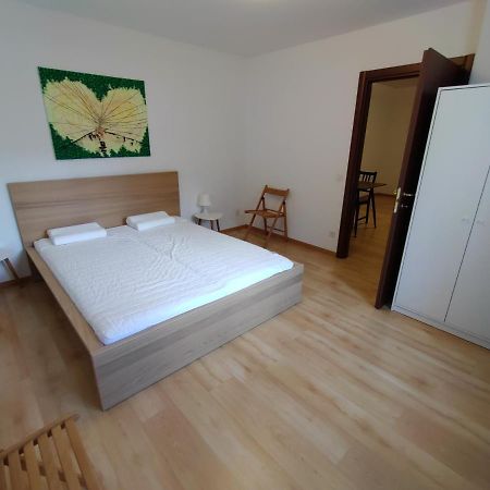 Appartamento Vacanza A Sementina Bagian luar foto